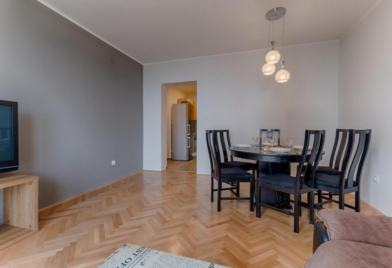 Two Bedroom Apartment Paris ริเยกา ภายนอก รูปภาพ
